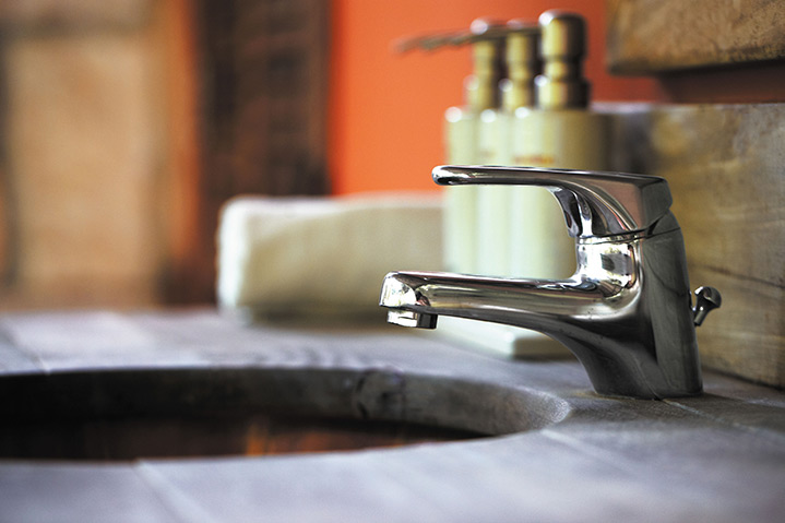 A2B Plumbers are able to fix any leaking taps you may have in Colindale. 